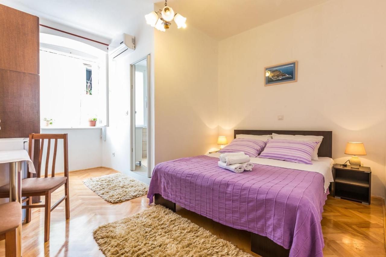 Mila Apartments In Old Town Centre Zadar Exterior foto