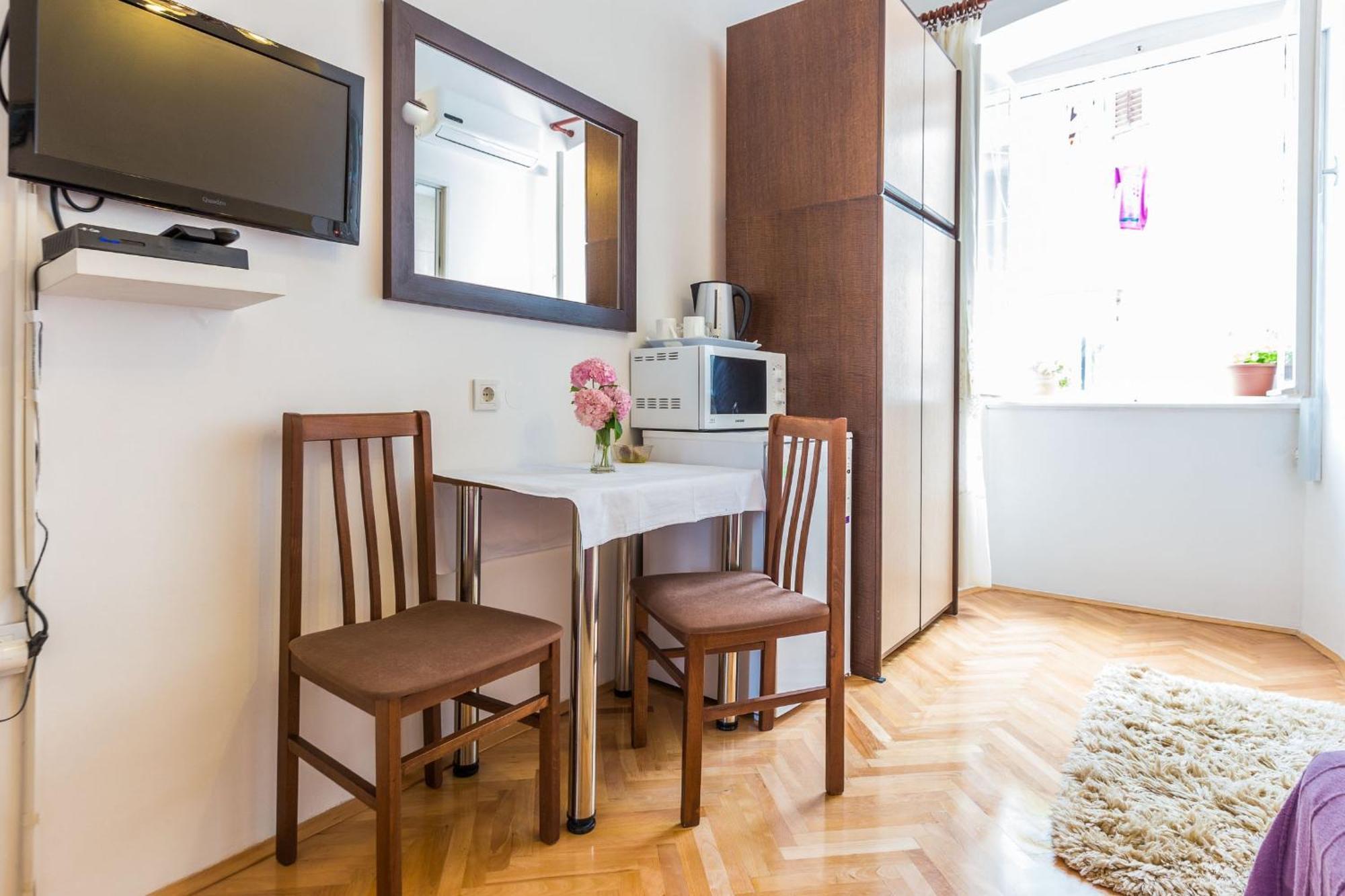Mila Apartments In Old Town Centre Zadar Zimmer foto