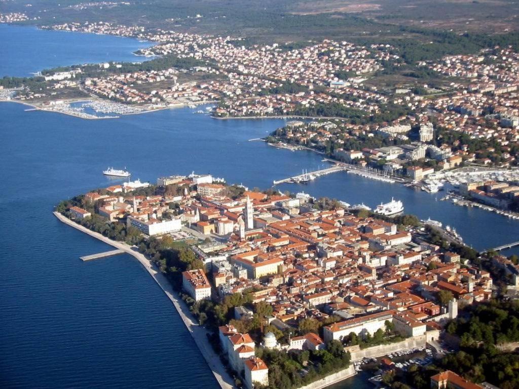 Mila Apartments In Old Town Centre Zadar Exterior foto